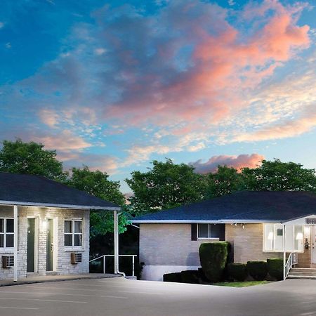 Knights Inn Pine Grove Pine Grove  Extérieur photo