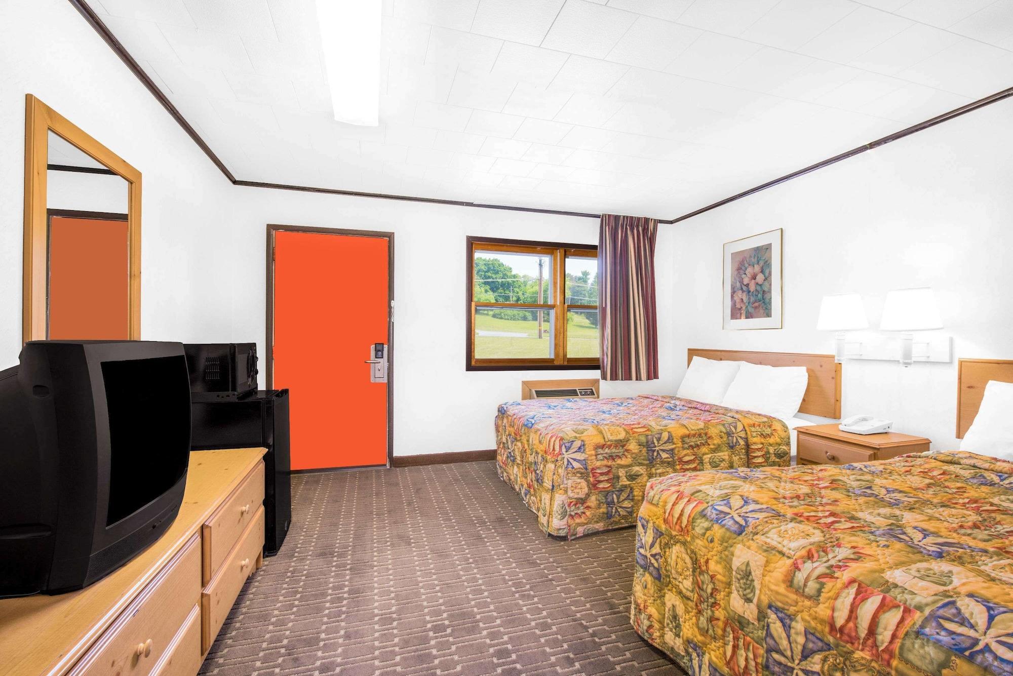 Knights Inn Pine Grove Pine Grove  Extérieur photo